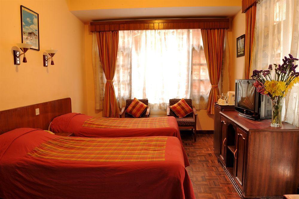 Hotel Excelsior Κατμαντού Εξωτερικό φωτογραφία