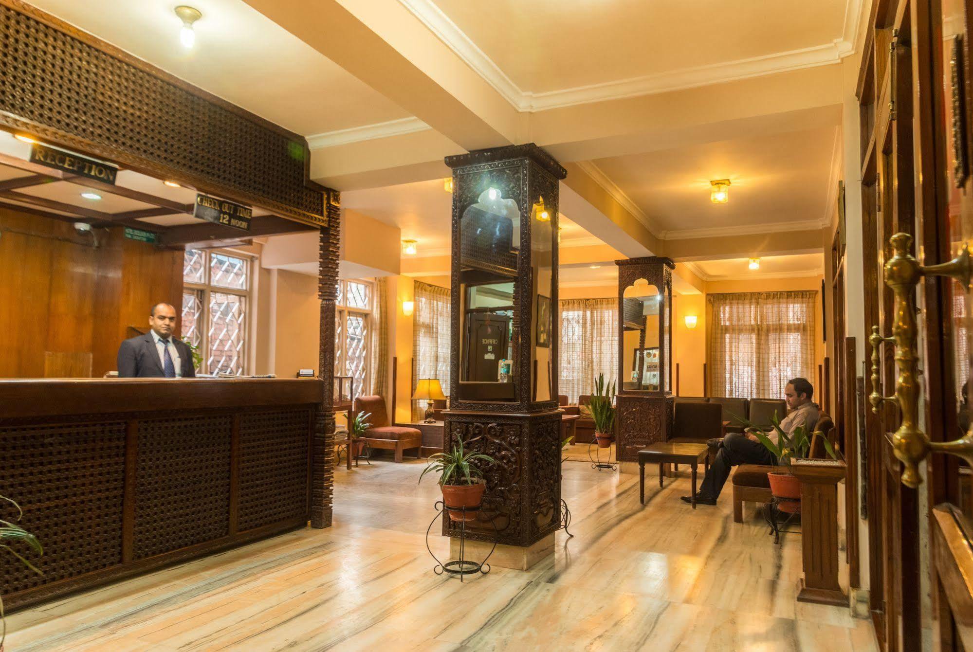 Hotel Excelsior Κατμαντού Εξωτερικό φωτογραφία