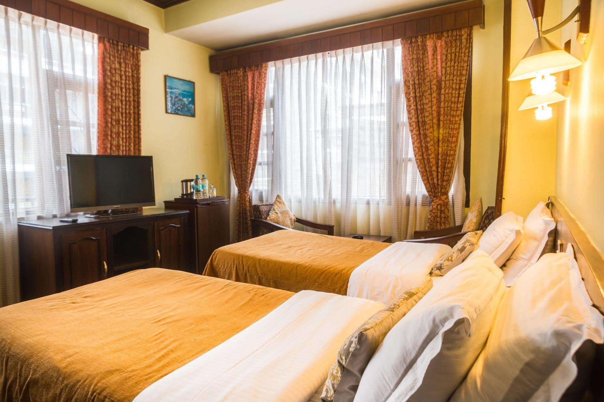 Hotel Excelsior Κατμαντού Εξωτερικό φωτογραφία