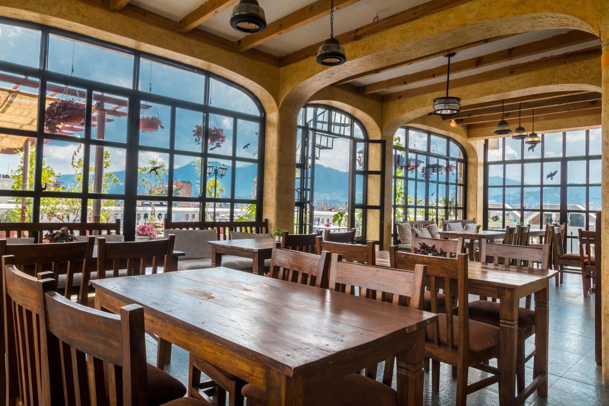 Hotel Excelsior Κατμαντού Εξωτερικό φωτογραφία