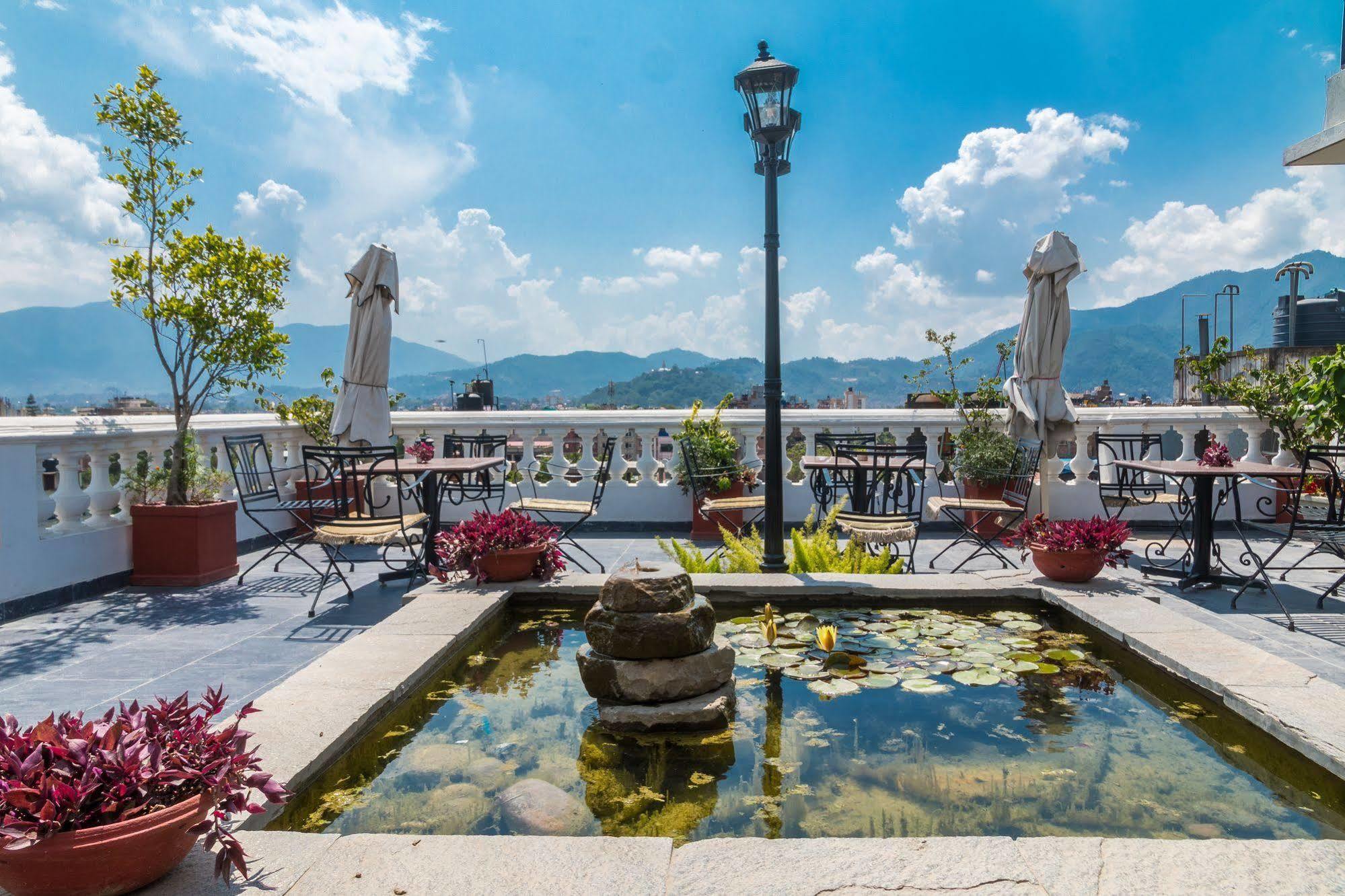 Hotel Excelsior Κατμαντού Εξωτερικό φωτογραφία