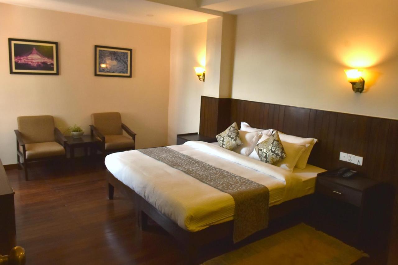 Hotel Excelsior Κατμαντού Εξωτερικό φωτογραφία